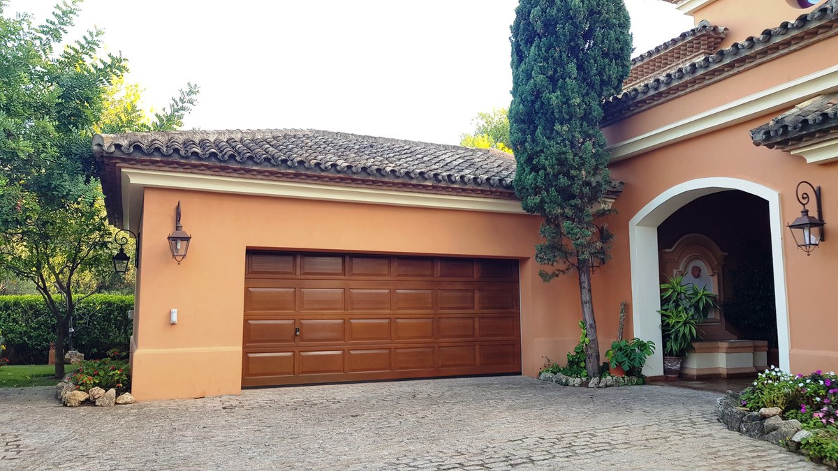 Villa in Sierra Blanca — photograph 2
