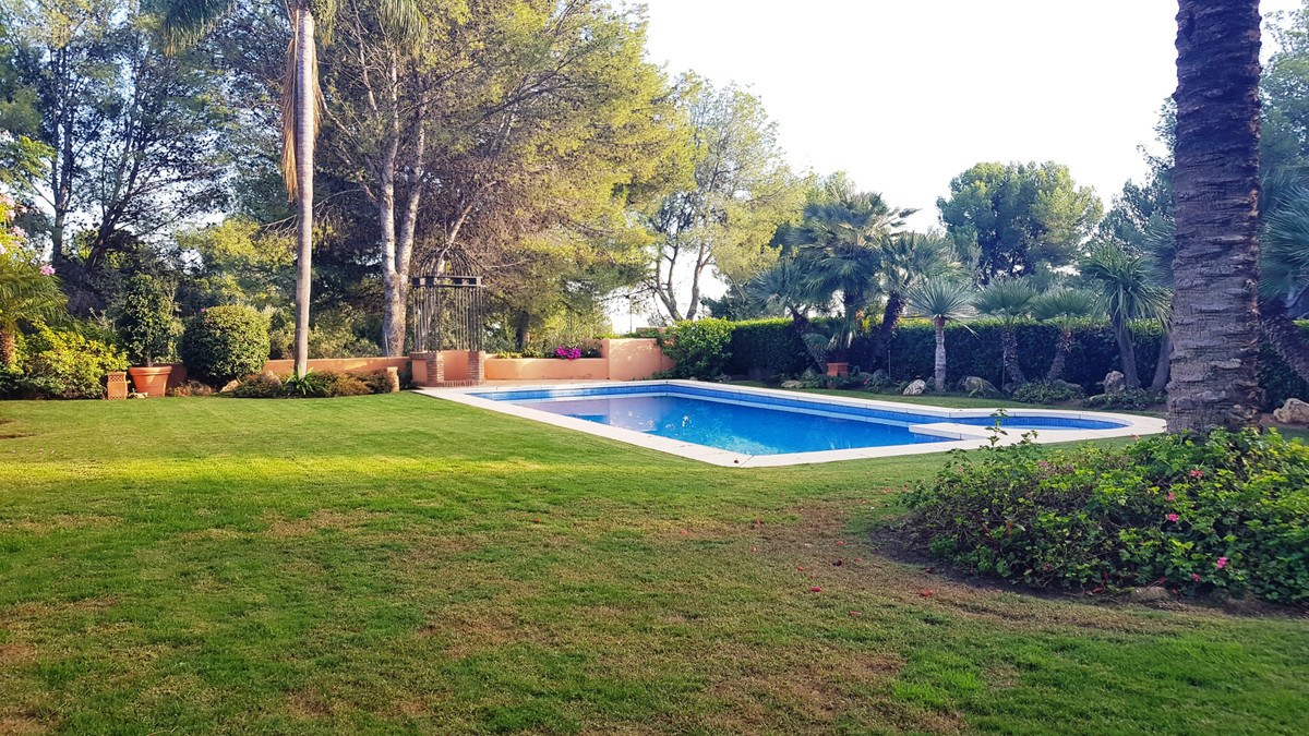 Villa in Sierra Blanca — photograph 4